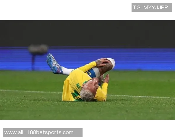 内马尔对裁判判罚不满呼吁提升巴西足球裁判水平