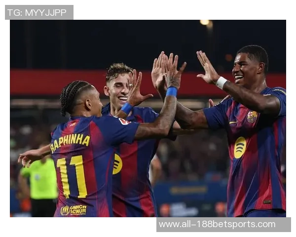 穆尼奥斯回应巴黎转会传闻称为巴萨巴黎皇马曼联效力是梦想