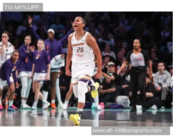 艾莉莎托马斯季后赛助攻数突破391次成为WNBA历史助攻王