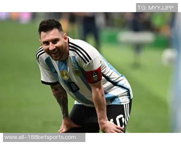 斯科尔斯称赞保利斯塔为英超最佳巴西球员与梅西对位的挑战