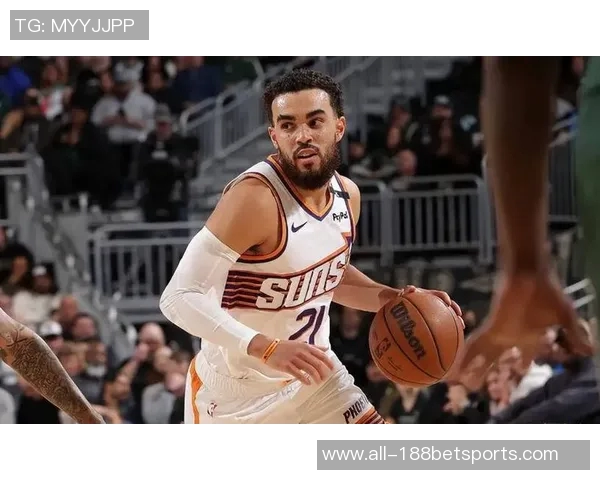 NBA季后赛14决赛太阳迎战雷霆布克因腹股沟伤病缺席继续影响球队表现